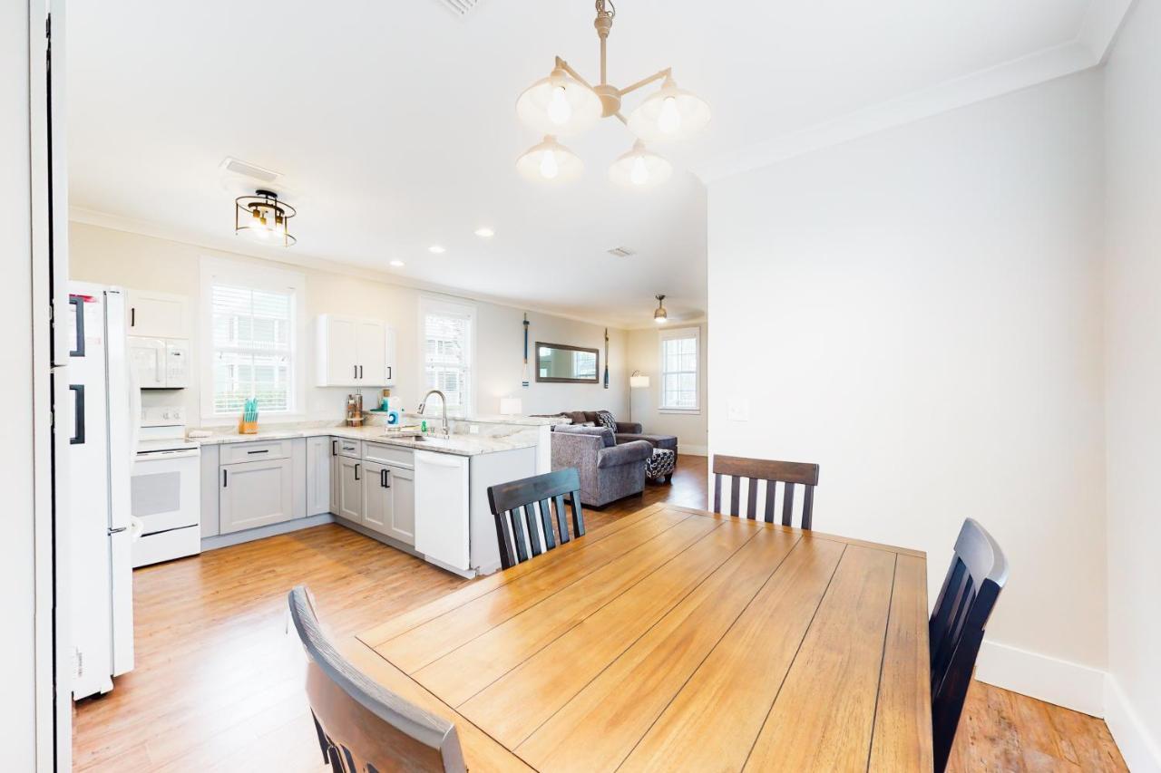 Barefoot Cottages #B8 Jasmine By The Bay Highland View Eksteriør billede